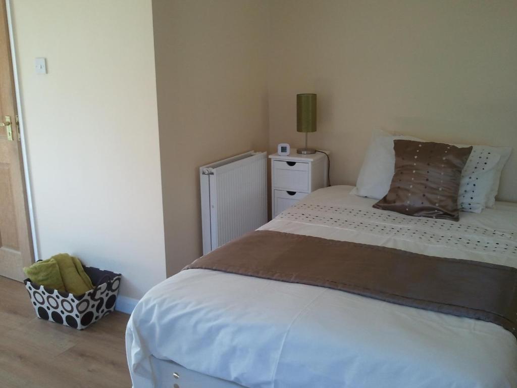 Latchmead Bed & Breakfast Станстед Маунтфитчет Экстерьер фото
