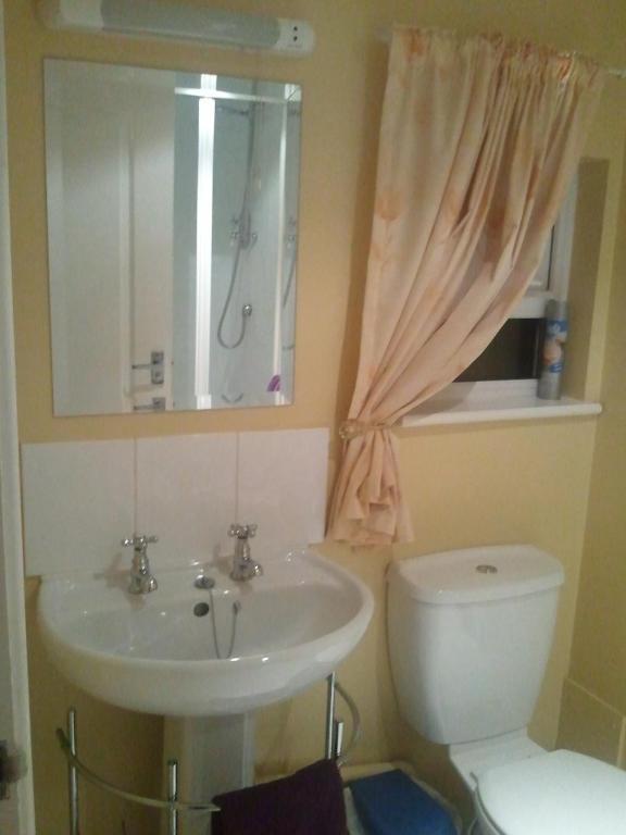 Latchmead Bed & Breakfast Станстед Маунтфитчет Номер фото